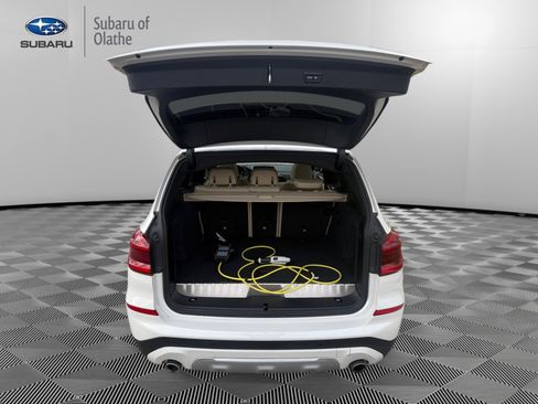 Used 2021 BMW X3 xDrive30e w/ Premium Package image 5