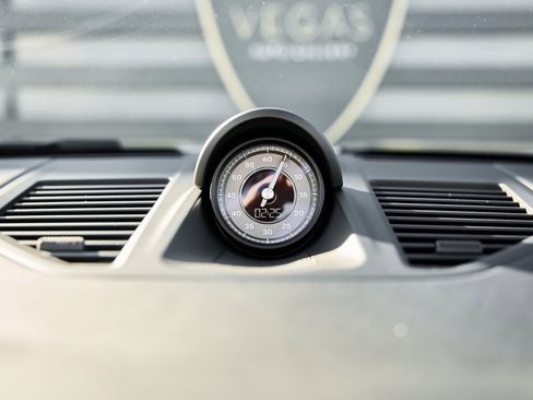 Used 2024 Porsche 911 Turbo image 73