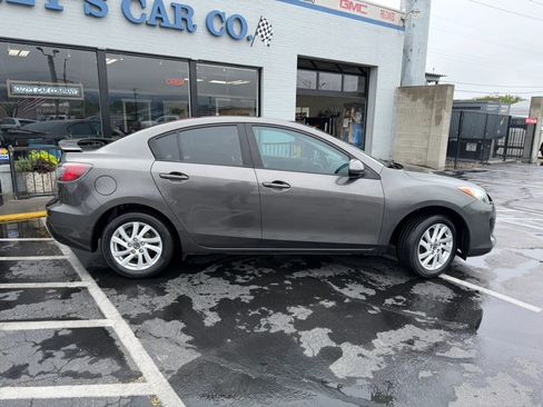 Used 2013 MAZDA MAZDA3 i Touring FWD image 7