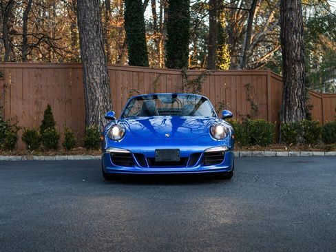 Used 2016 Porsche 911 Cabriolet image 3