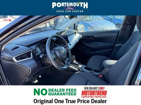 Used 2023 Toyota Corolla LE image 4