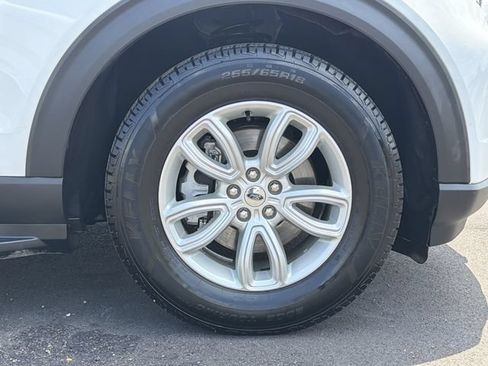 Used 2020 Ford Explorer 2WD image 10
