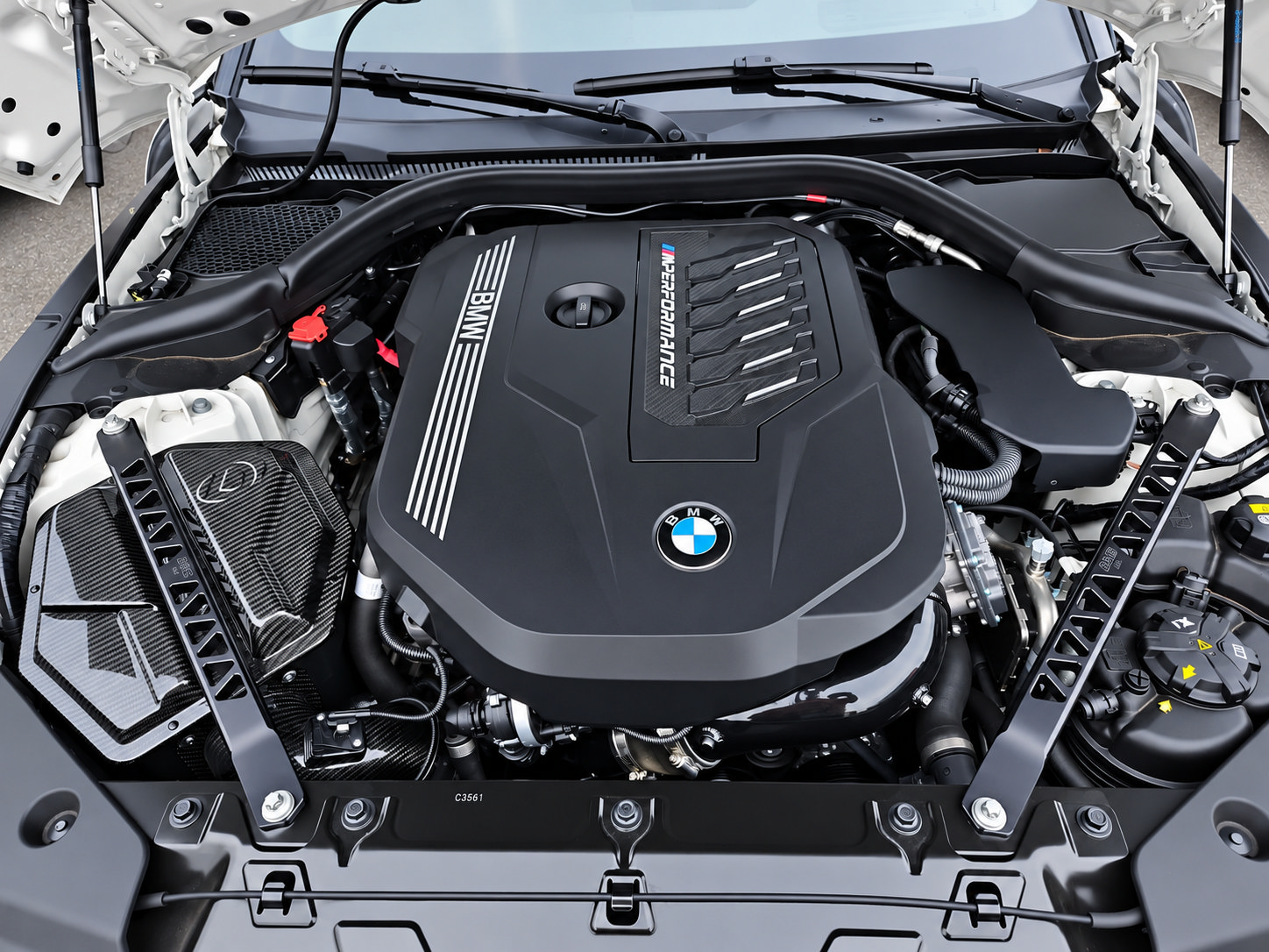 Used 2022 BMW Z4 M40i w/ Premium Package RWD image 4