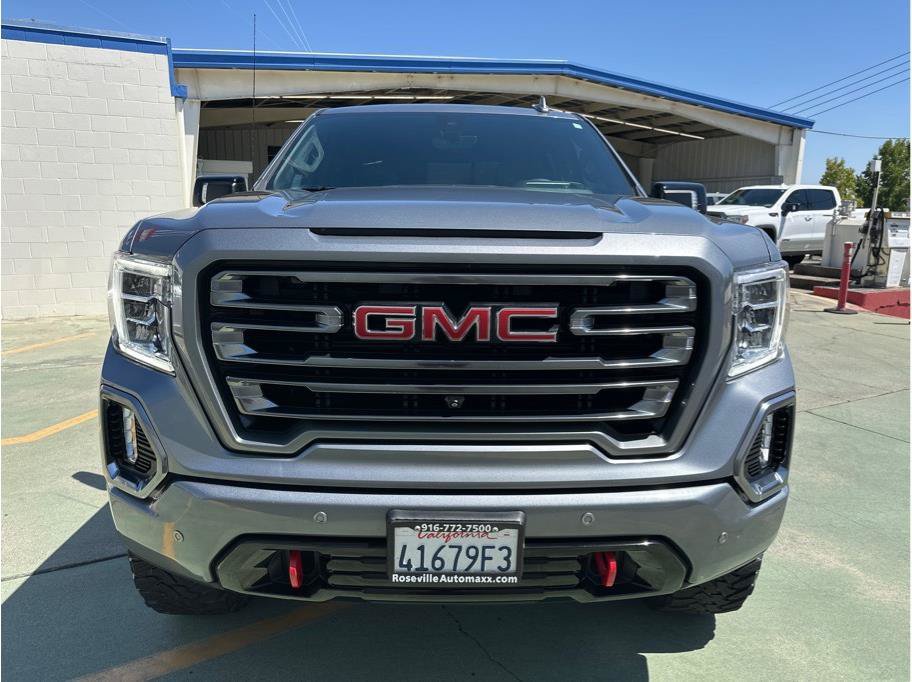 Used 2021 GMC Sierra 1500 AT4 w/ AT4 Value Package AWD/4WD image 3