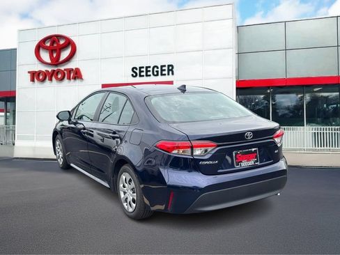 Used 2026 Toyota Corolla LE FWD image 9
