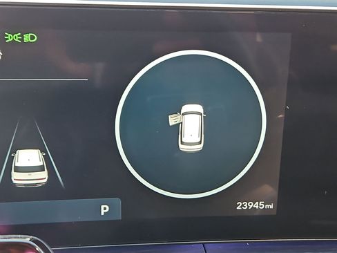 Used 2025 Hyundai Santa Fe Limited image 25