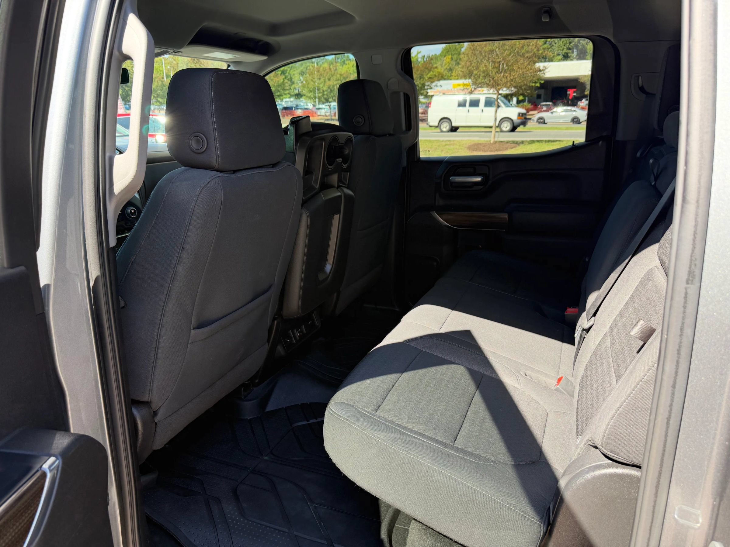 Used 2021 Chevrolet Silverado 1500 RST w/ Bed Protection Package RWD image 10