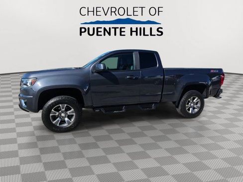 Used 2017 Chevrolet Colorado Z71 RWD image 4