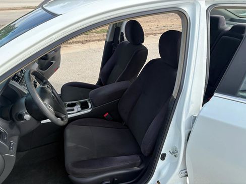 Used 2013 Nissan Altima 2.5 S FWD image 23