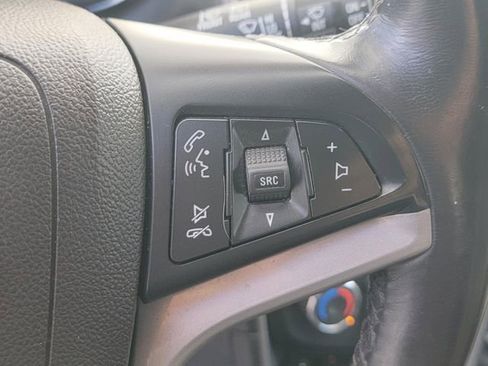 Used 2019 Chevrolet Trax LT w/ LT Convenience Package image 16