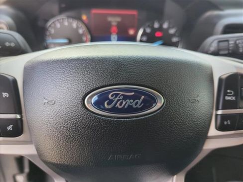 Certified 2023 Ford Explorer XLT RWD image 22