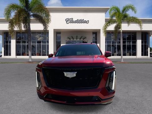 Certified 2025 Cadillac Escalade ESV Sport Platinum image 4