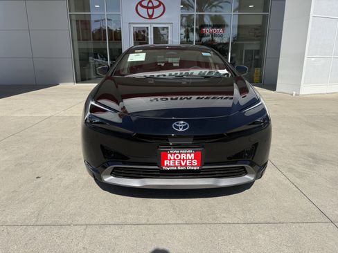 Certified 2026 Toyota Prius XLE image 29