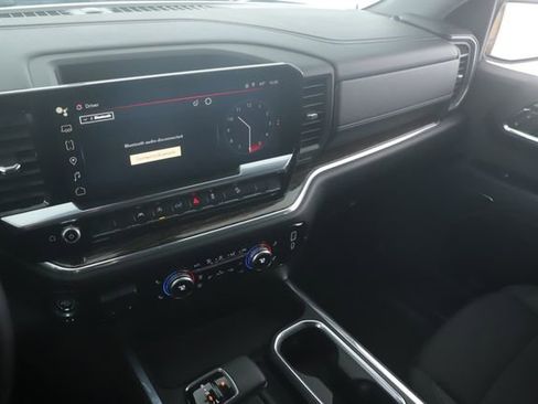 Used 2024 GMC Sierra 1500 Elevation w/ LPO, Elevation Black Package image 25