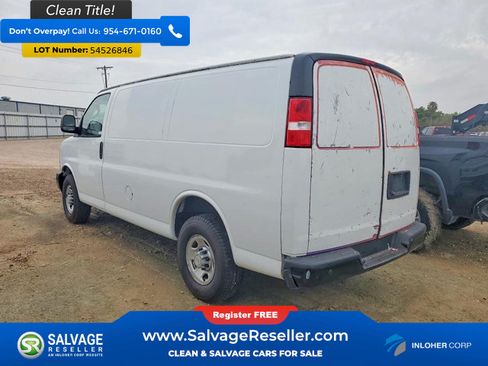 Used 2021 Chevrolet Express 3500 w/ Driver Convenience Package RWD image 3
