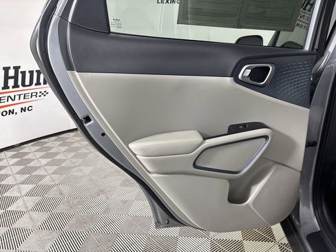 Used 2024 Kia Soul EX FWD image 20