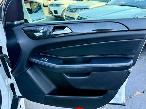 Used 2018 Mercedes-Benz GLS 450 4MATIC image 26
