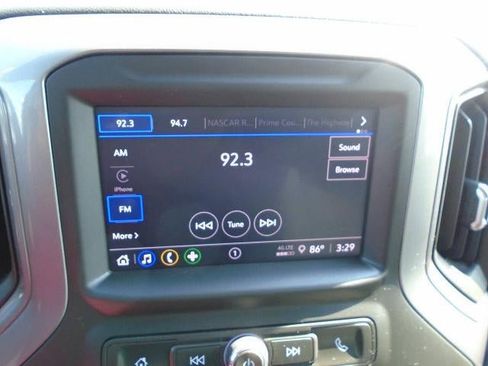 Certified 2024 Chevrolet Silverado 2500 Custom w/ Custom Value Package AWD/4WD image 10