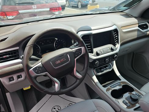 Used 2023 GMC Acadia SLE w/ Driver Convenience Package AWD/4WD image 8