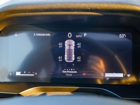 New 2025 Jeep Grand Cherokee Altitude image 24