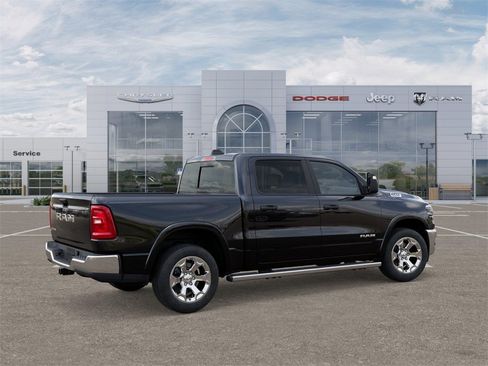 New 2025 RAM 1500 Big Horn image 4