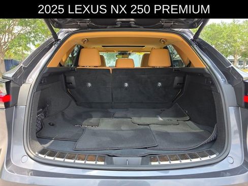 Used 2025 Lexus NX 250 FWD w/ Towing Package (2000 Lbs) image 15