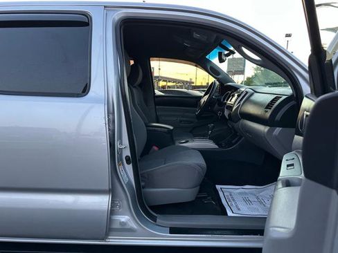 Used 2013 Toyota Tacoma 4x4 Double Cab w/ TRD Sport Pkg image 18