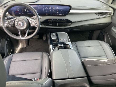 Used 2025 Buick Enclave Preferred image 16