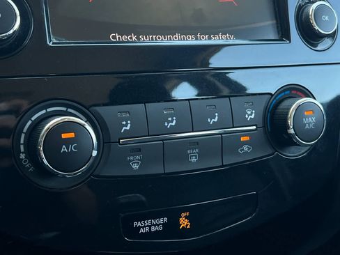 Used 2020 Nissan Rogue Sport S image 21