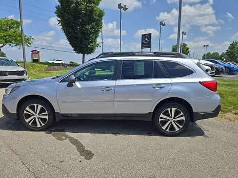 Used 2018 Subaru Outback 2.5i Limited w/ Popular Package #2 AWD/4WD image 7