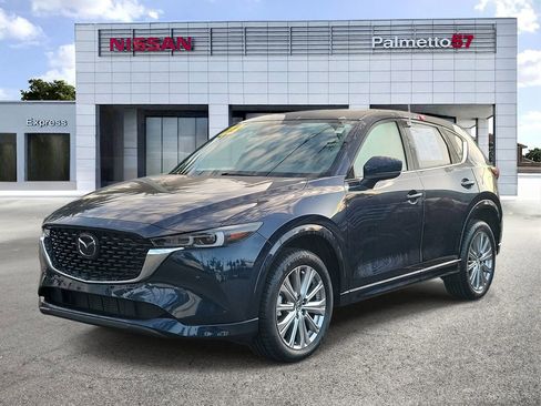 Used 2023 MAZDA CX-5 Signature image 3