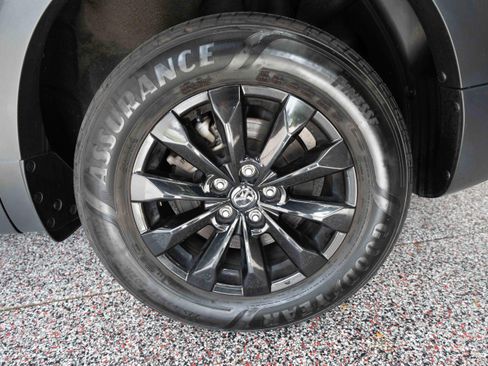 Used 2025 MAZDA CX-50 AWD 2.5 S w/ Cargo Package image 29