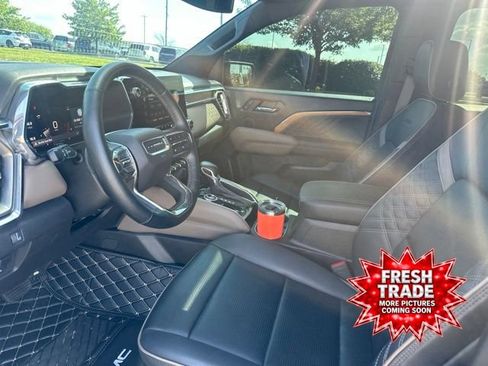 Used 2023 GMC Canyon Denali AWD/4WD image 6