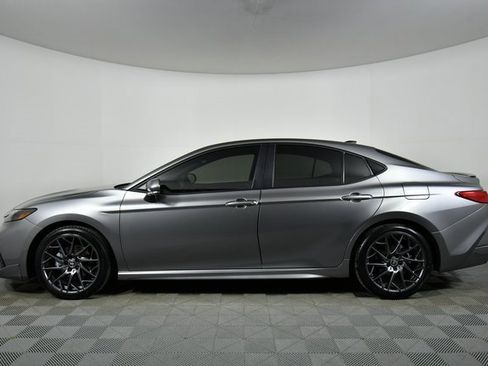 Used 2025 Toyota Camry XSE image 16