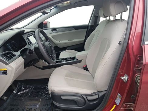 Used 2016 Hyundai Sonata SE FWD image 9