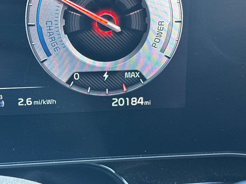 Certified 2023 Kia Niro Wind FWD image 30