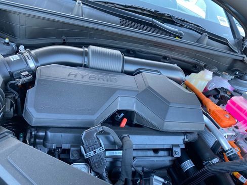 New 2026 Kia Sportage LX FWD image 25