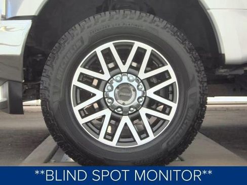 Used 2019 Ford F250 Lariat w/ Lariat Ultimate Package image 10