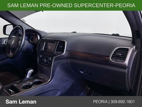 Used 2021 Jeep Grand Cherokee Laredo AWD/4WD image 26