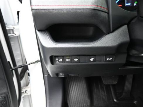 Used 2024 Toyota RAV4 SE w/ Weather & Moonroof Package AWD/4WD image 8