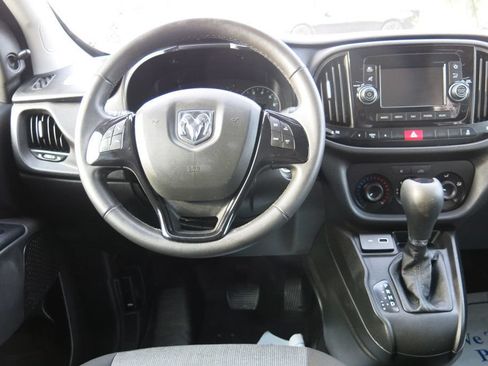 Used 2022 RAM ProMaster City Tradesman FWD image 21