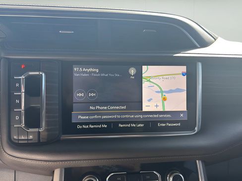 Used 2024 GMC Yukon SLT image 21