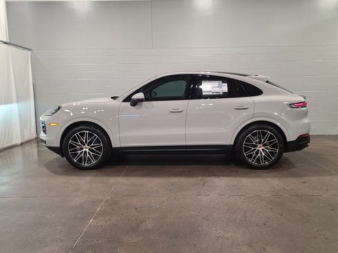 New 2026 Porsche Cayenne Coupe image 2