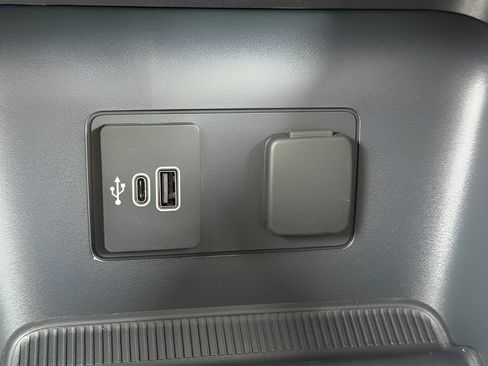 New 2026 Ford Explorer Active w/ Active Comfort Package AWD/4WD image 19