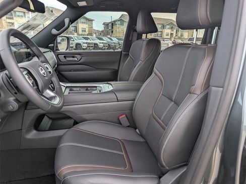 New 2026 Nissan Armada SL image 19