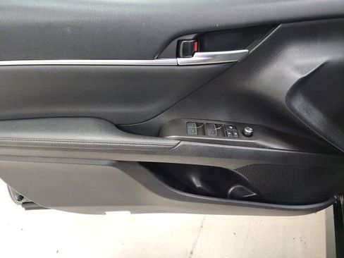 Used 2024 Toyota Camry XLE image 24