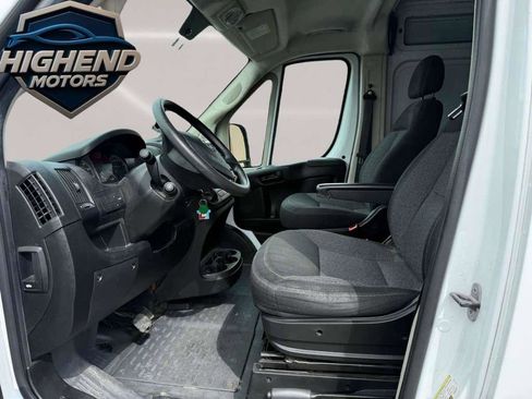 Used 2019 RAM ProMaster 2500 FWD image 13