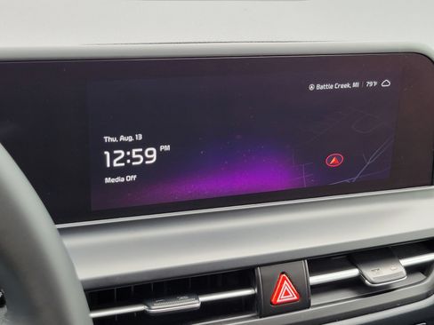 Certified 2024 Kia Seltos EX AWD/4WD image 21