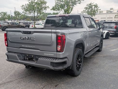Used 2024 GMC Sierra 1500 Elevation w/ LPO, Elevation Black Package AWD/4WD image 9