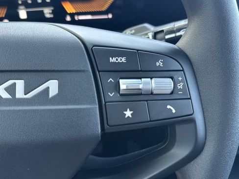 New 2026 Kia K4 FWD image 26